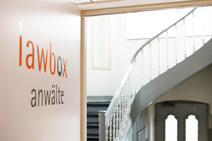 Eingangstüre zur lawbox